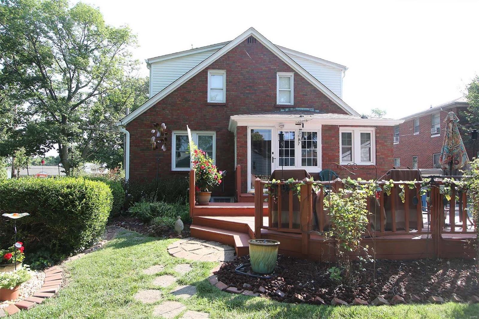 1428 Milton Road Alton, IL 62002 - Photo 6 of 22 Gallery Image 6