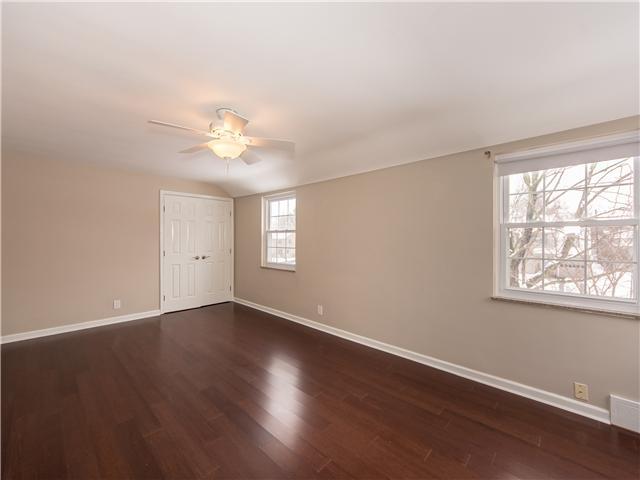 1548 Doone Road Columbus, OH 43221 - Photo 16 of 24