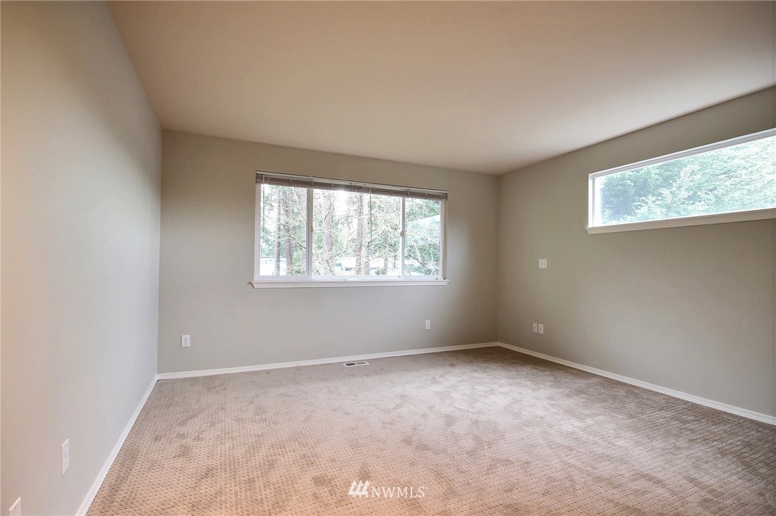 4126 Northeast 14th Place, Unit B Renton, WA 98059 - Photo 13 of 24 Gallery Image 13