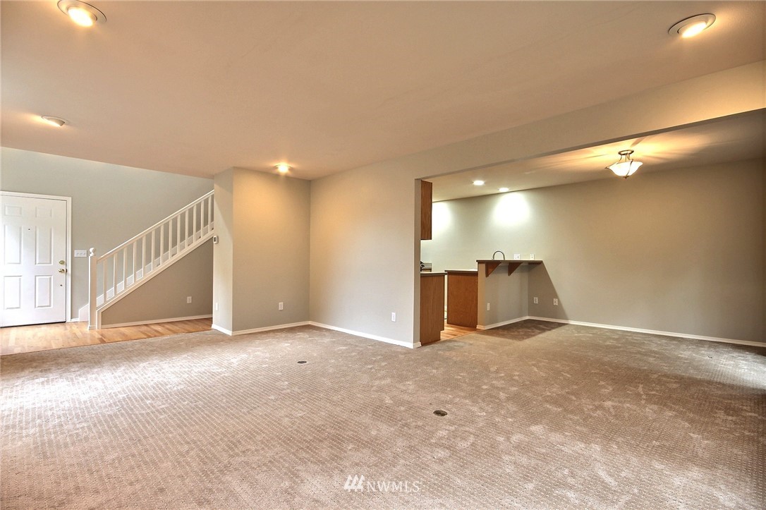 4126 Northeast 14th Place, Unit B Renton, WA 98059 - Photo 6 of 24 Gallery Image 6