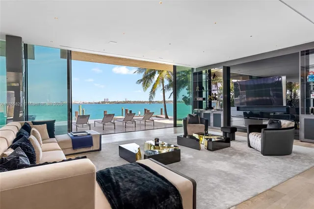 $145,000 | 825 East Dilido Drive, Miami Beach, FL 33139