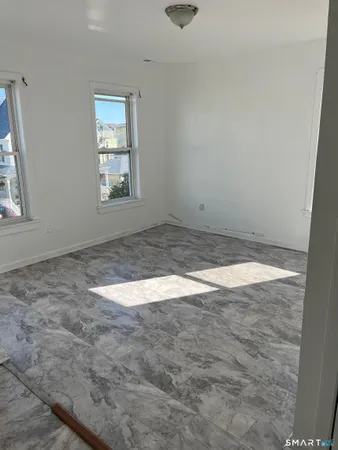 $3,000 | 40 Jane Street, Bridgeport, CT 06608