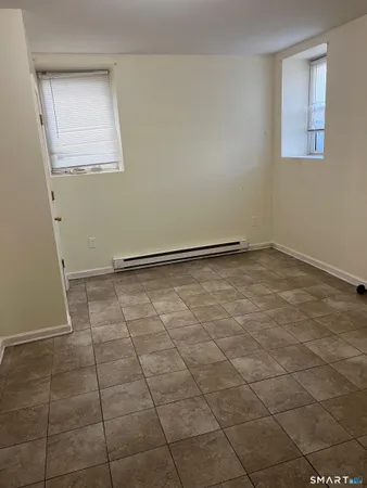 $3,000 | 40 Jane Street, Bridgeport, CT 06608