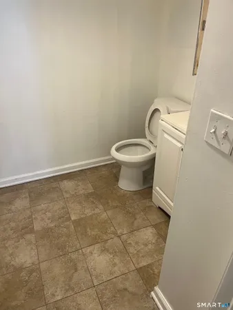 $3,000 | 40 Jane Street, Bridgeport, CT 06608