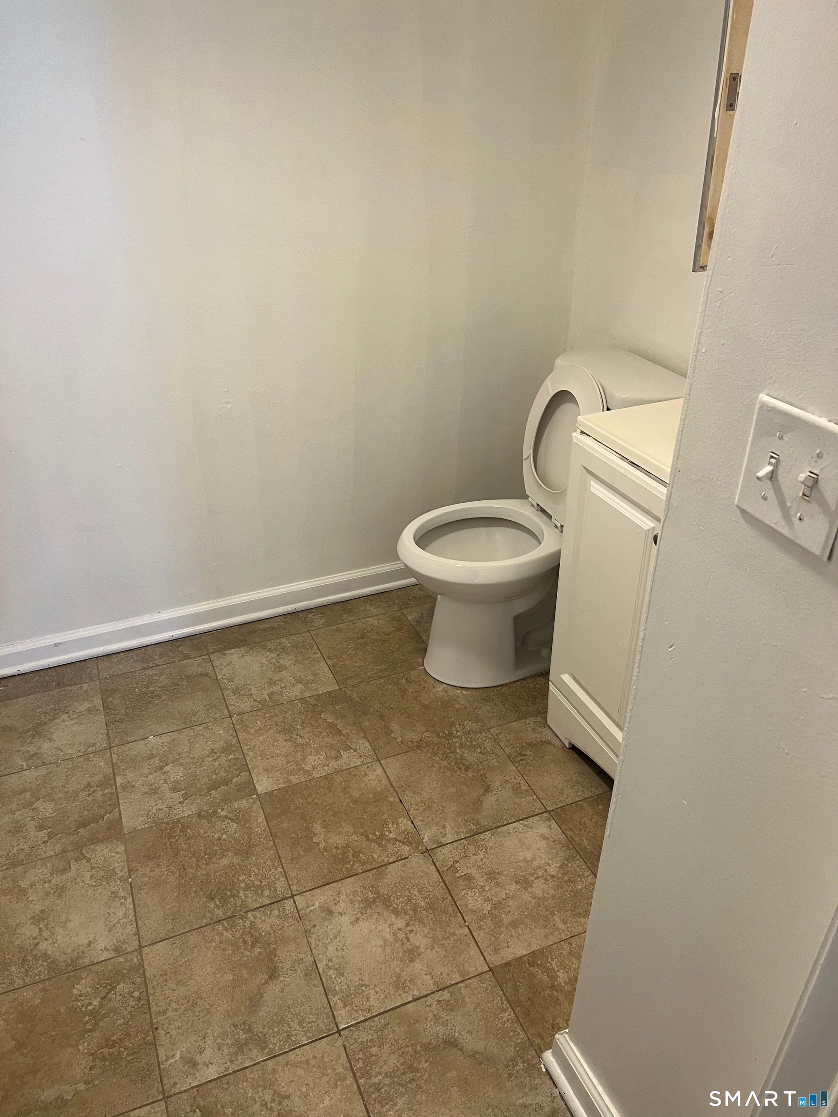 40 Jane Street Bridgeport, CT 06608 - Photo 8 of 9