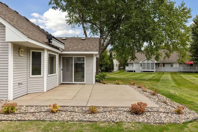 $499,000 | 19767 Waterford Court, Excelsior, MN 55331