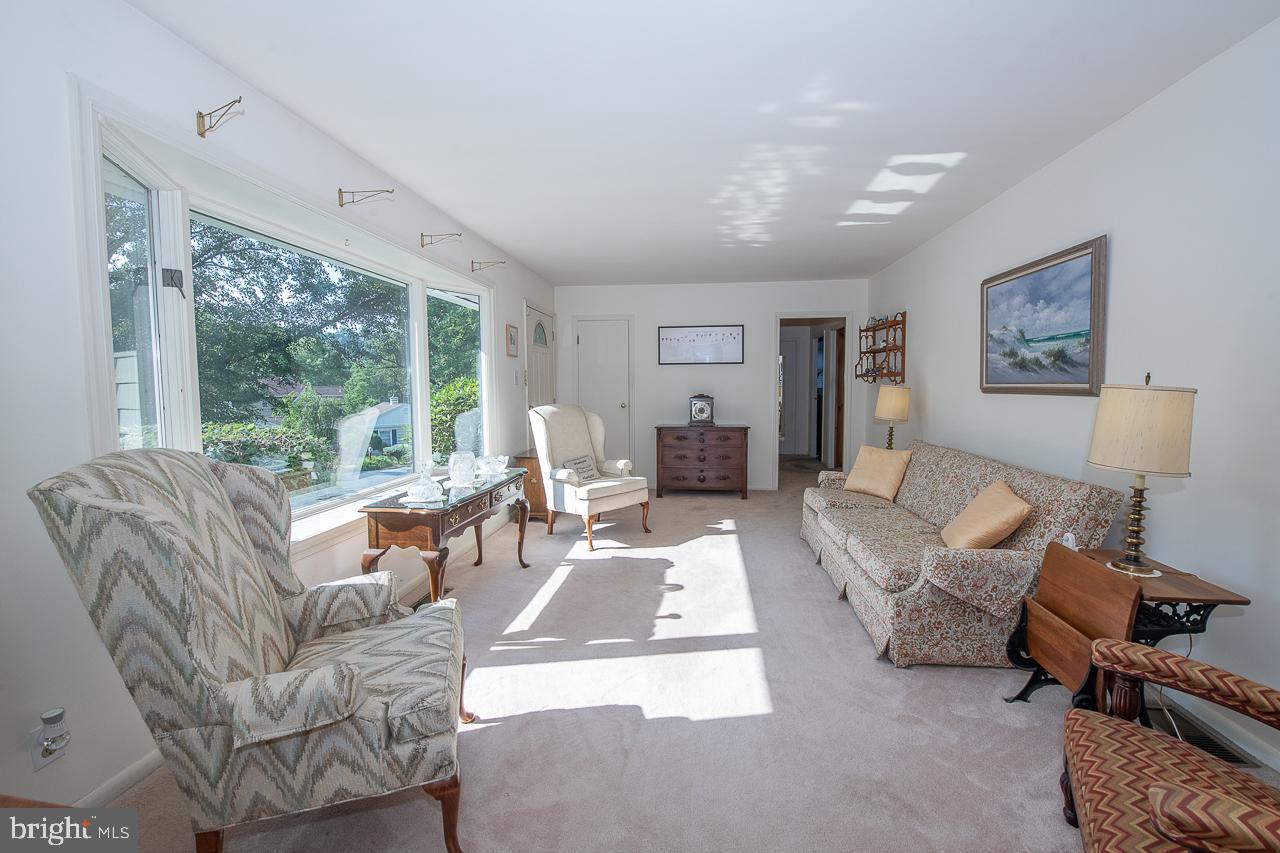 1388 County Line Road Wayne, PA 19087 - Photo 5 of 21
