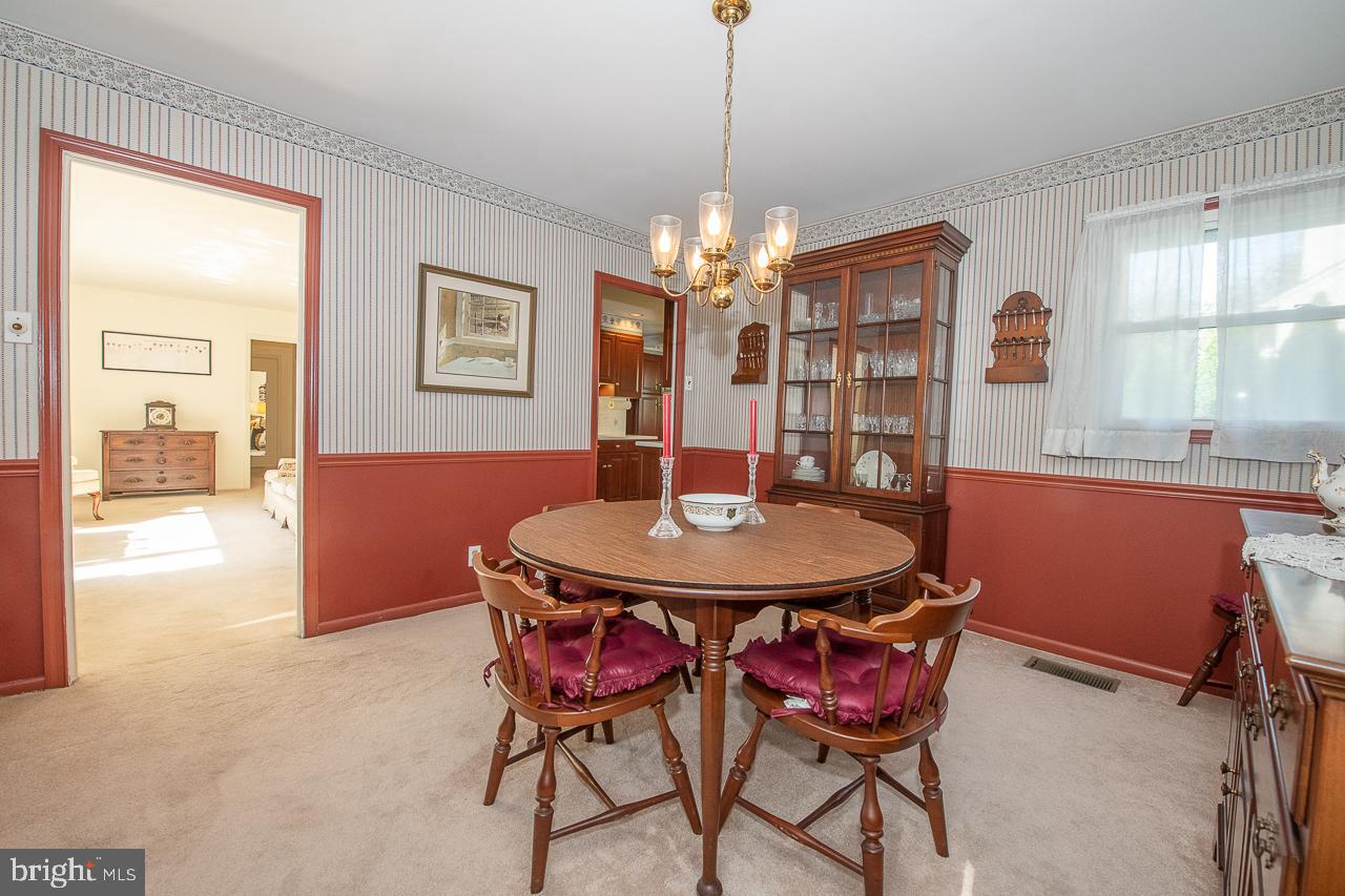 1388 County Line Road Wayne, PA 19087 - Photo 7 of 21