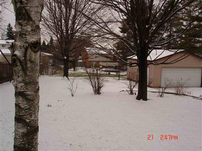 3233 Mackin Road Flint, MI 48504 - Photo 8 of 8 20153832-7.JPG