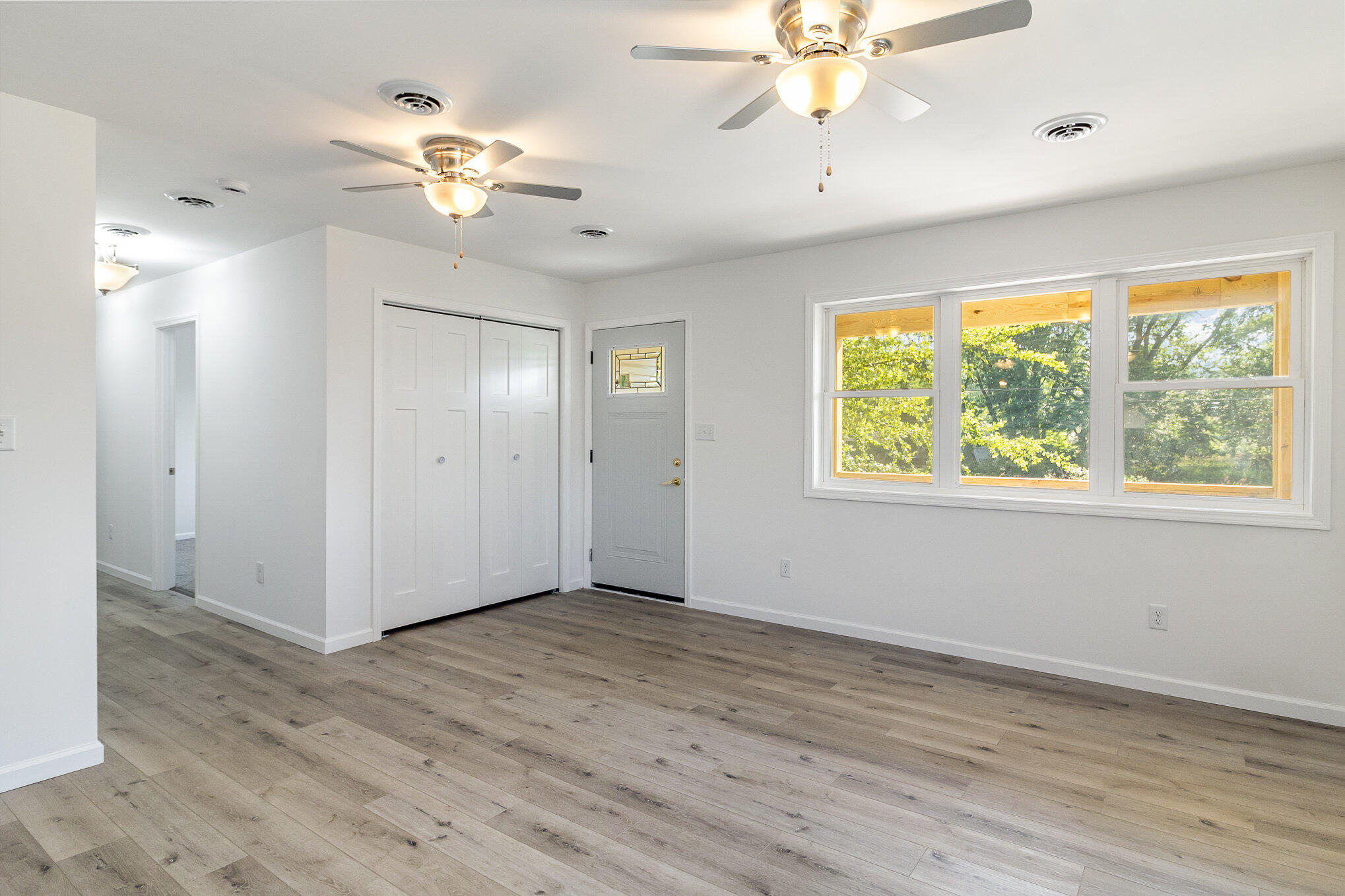 44 Vick Tree Lane Hebron, IN 46341 - Photo 8 of 29 2038x1358