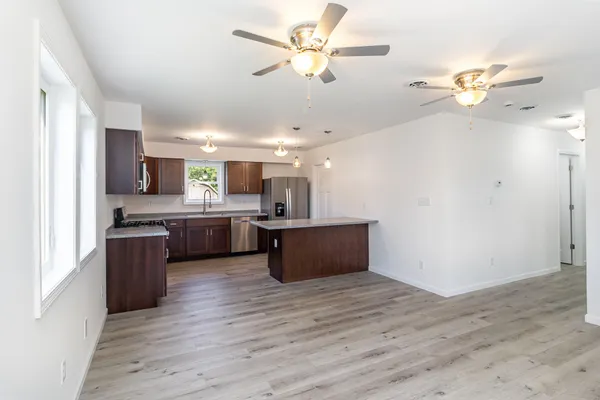 $1,850 | 44 Vick Tree Lane, Hebron, IN 46341