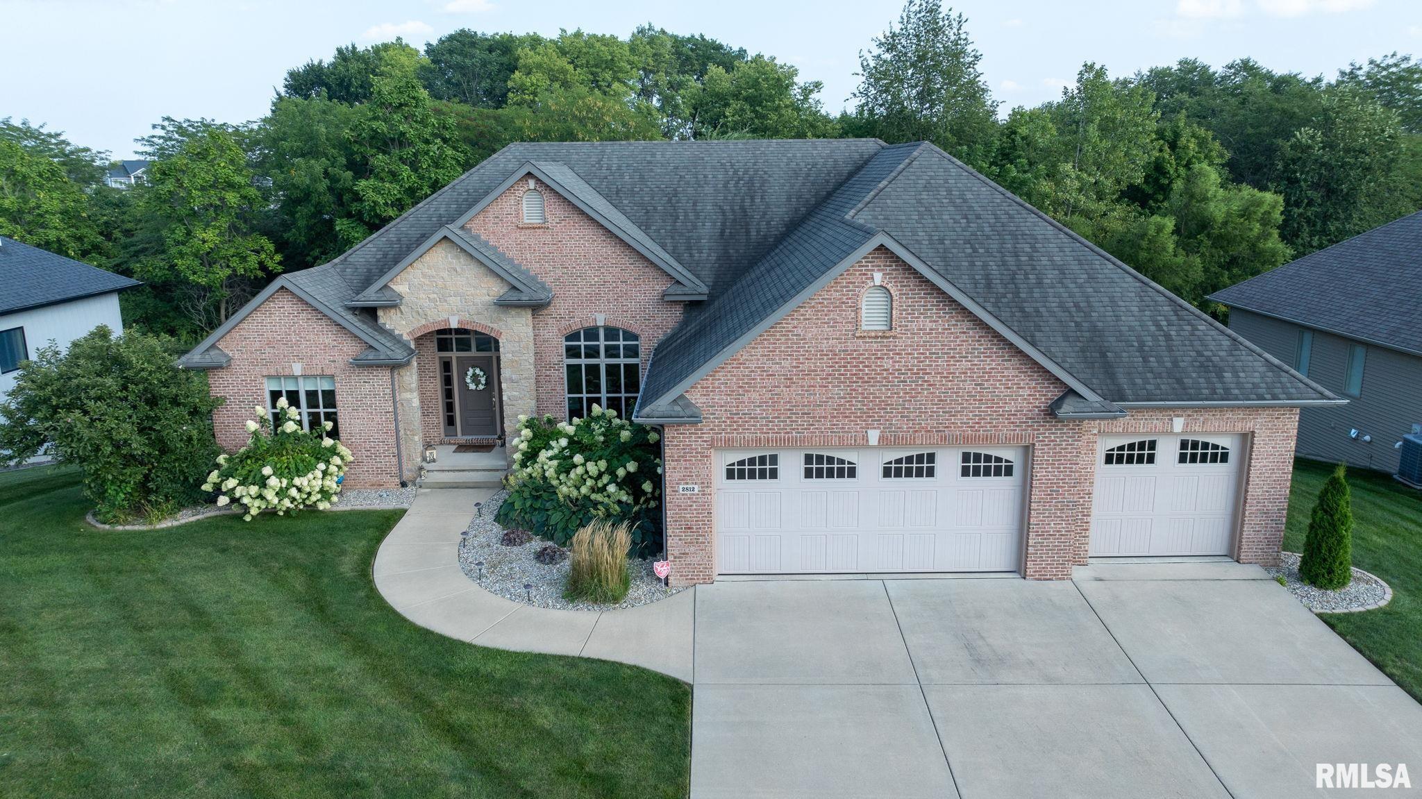 2812 Pat Tillman Drive Springfield, IL 62711 - Photo 2 of 48