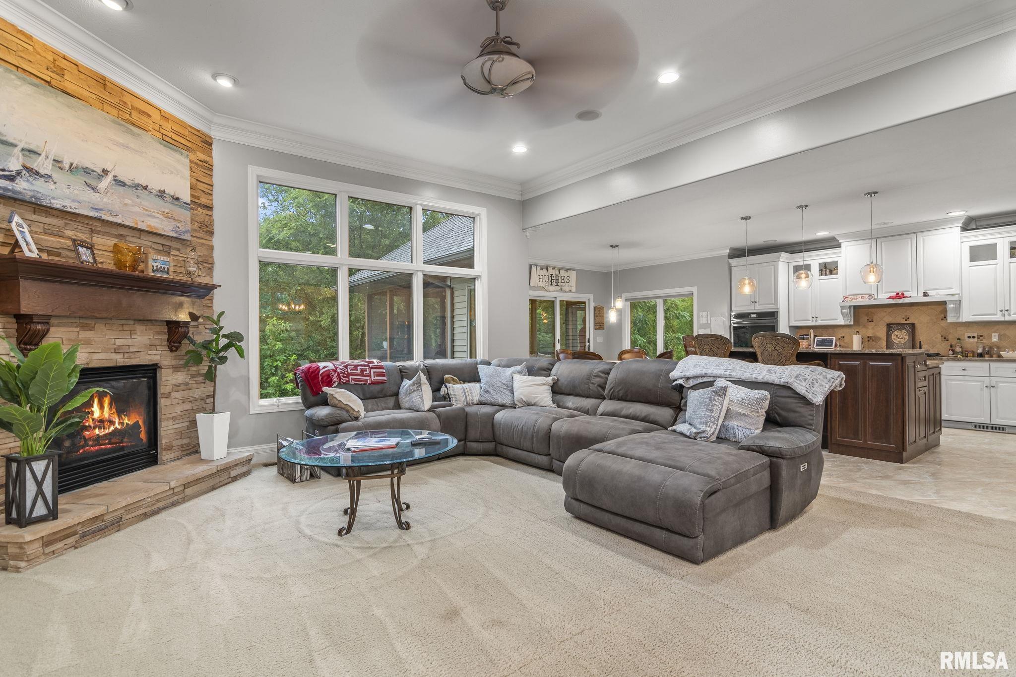 2812 Pat Tillman Drive Springfield, IL 62711 - Photo 6 of 48