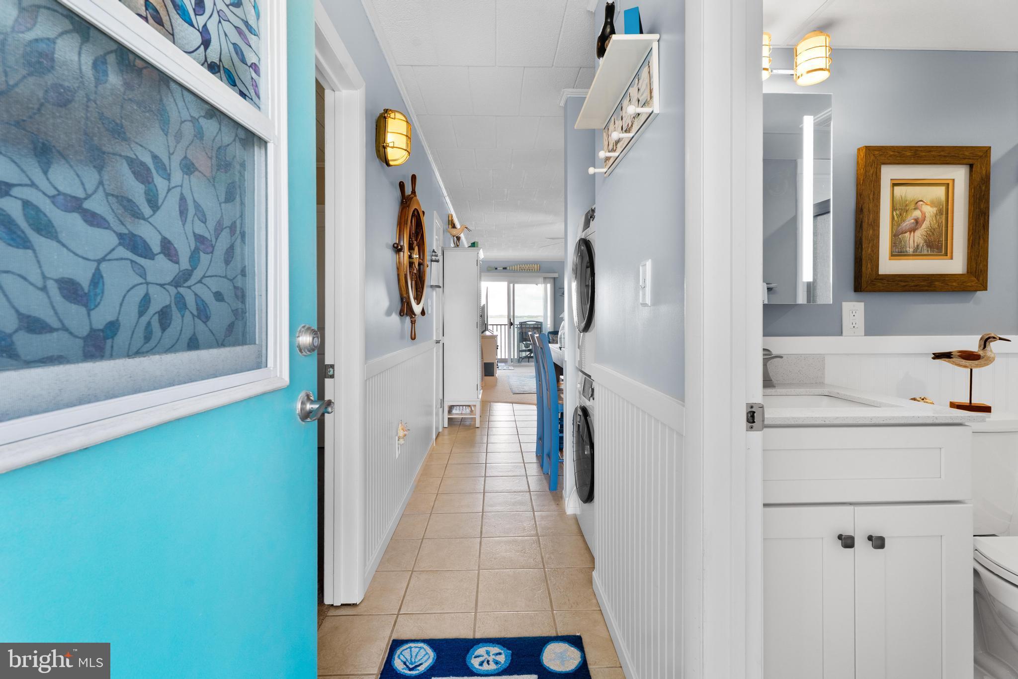 745 Mooring Road, Unit 202 Ocean City, MD 21842 - Photo 9 of 62 Hallway as you enter