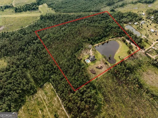 $1,450,000 | 3 Chestnut Road, Hazlehurst, GA 31539