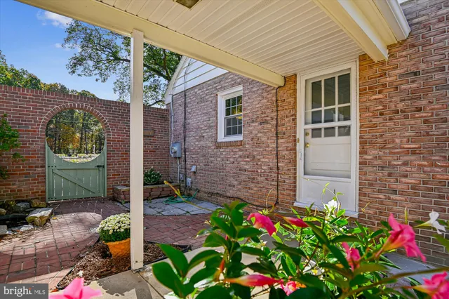 $1,000,000 | 3908 Street Road, Street, MD 21154