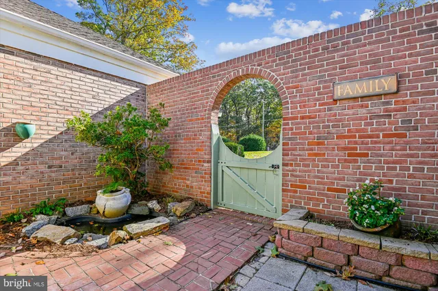 $1,000,000 | 3908 Street Road, Street, MD 21154