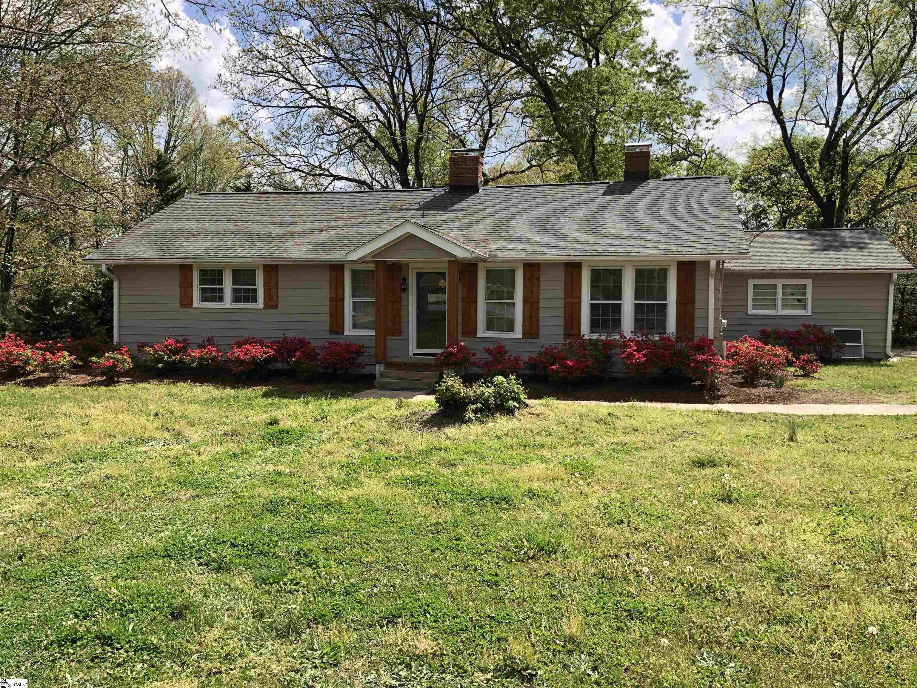 2220 East Lee Road Taylors, SC 29687 - Photo 1 of 5 Gallery Image 1