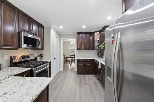 $2,800 | 1306 Carriage Drive, Richmond, TX 77406