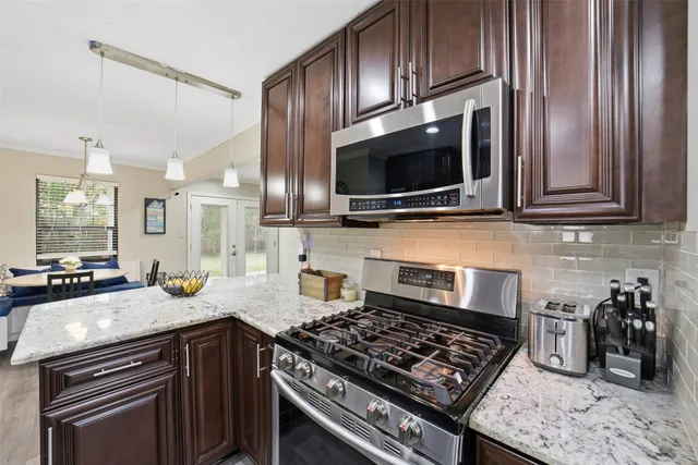 $2,800 | 1306 Carriage Drive, Richmond, TX 77406