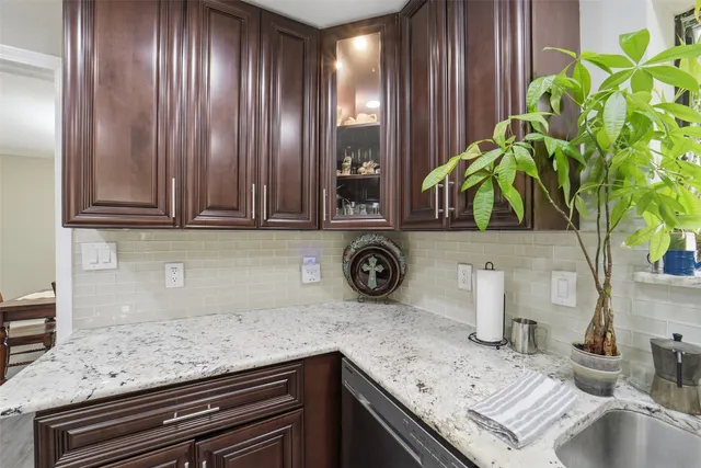 $2,800 | 1306 Carriage Drive, Richmond, TX 77406