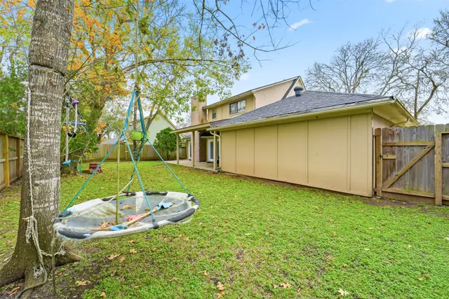 $2,800 | 1306 Carriage Drive, Richmond, TX 77406