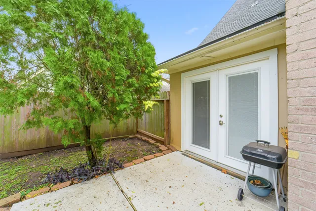 $2,800 | 1306 Carriage Drive, Richmond, TX 77406