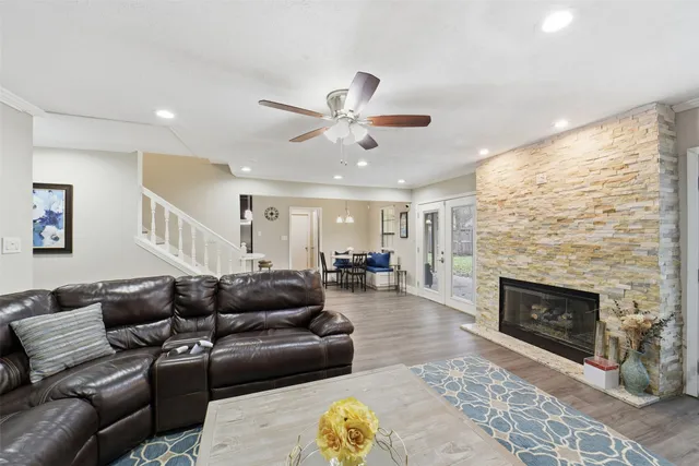 $2,800 | 1306 Carriage Drive, Richmond, TX 77406