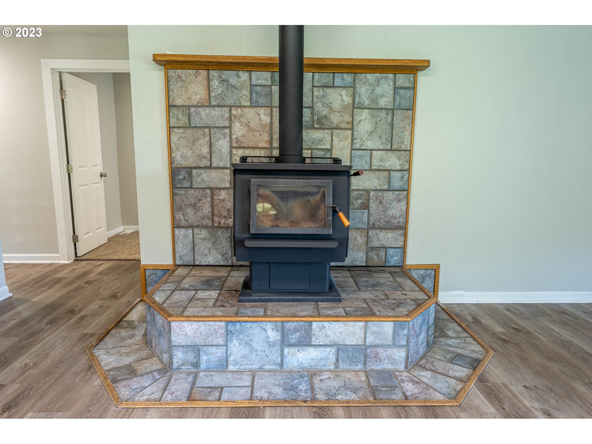 233 Johanneson Creek Road Reedsport, OR 97467 - Photo 17 of 48