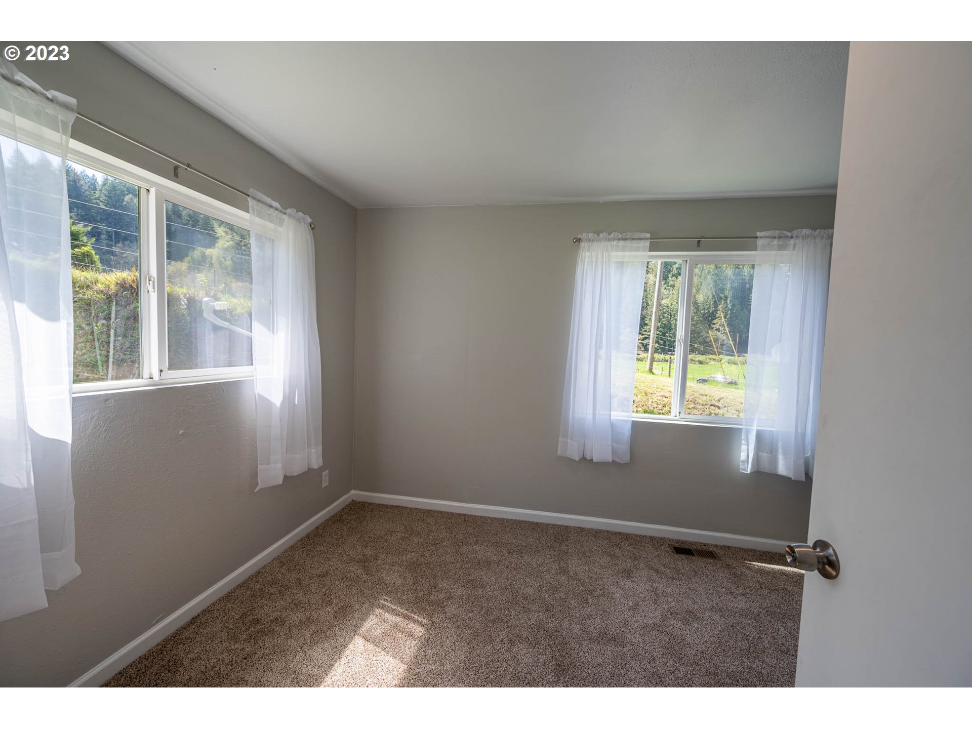 233 Johanneson Creek Road Reedsport, OR 97467 - Photo 25 of 48