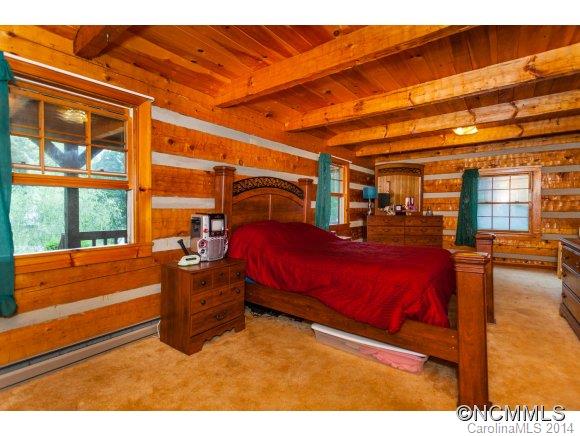 257 Bee Ridge Road Asheville, NC 28803 - Photo 11 of 21 Gallery Image 11