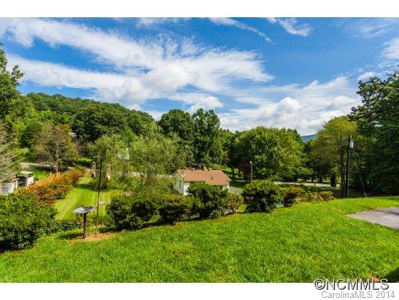 257 Bee Ridge Road Asheville, NC 28803 - Photo 17 of 21 Gallery Image 17