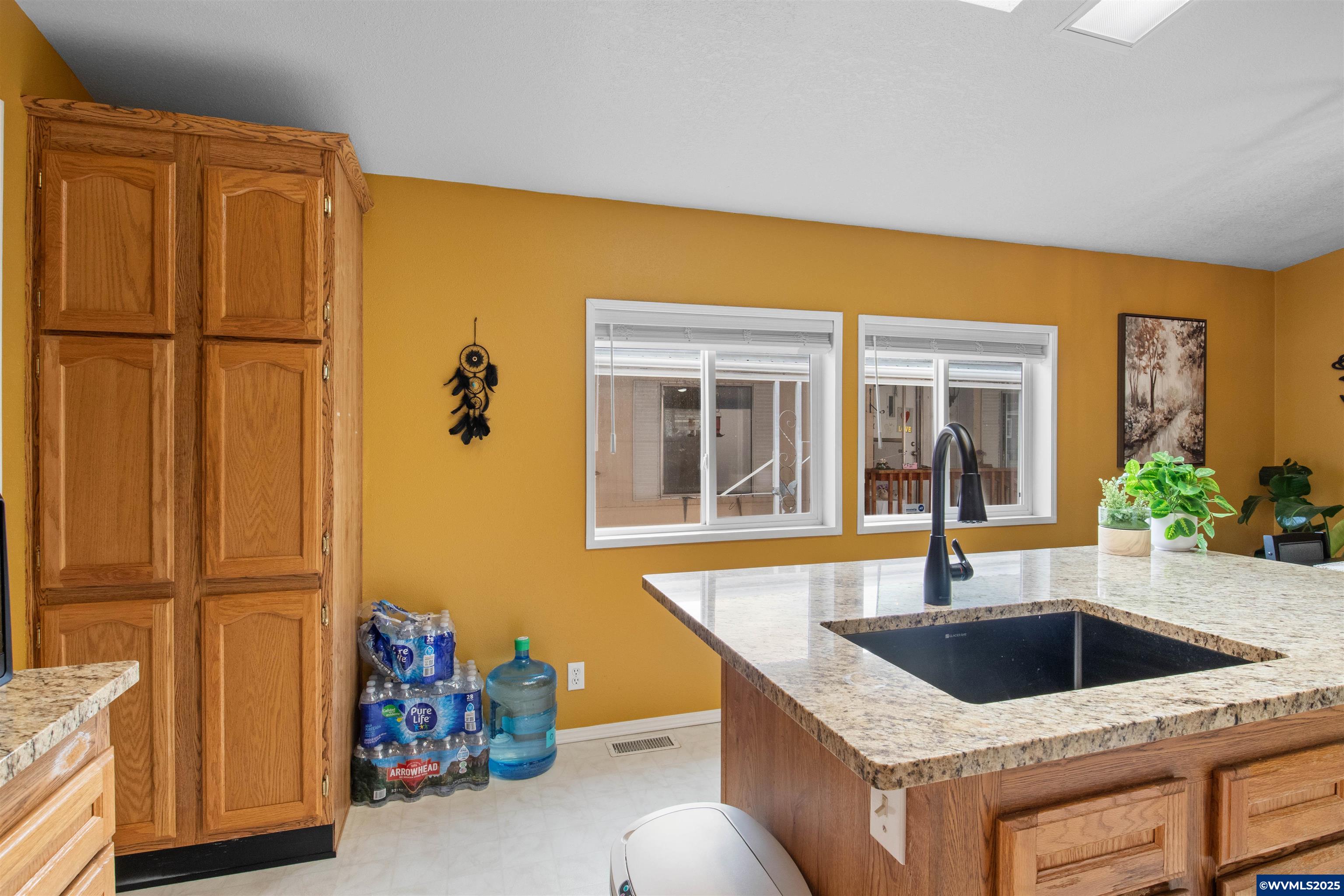 5422 Portland Road Northeast, Unit 22 Salem, OR 97305 - Photo 23 of 40