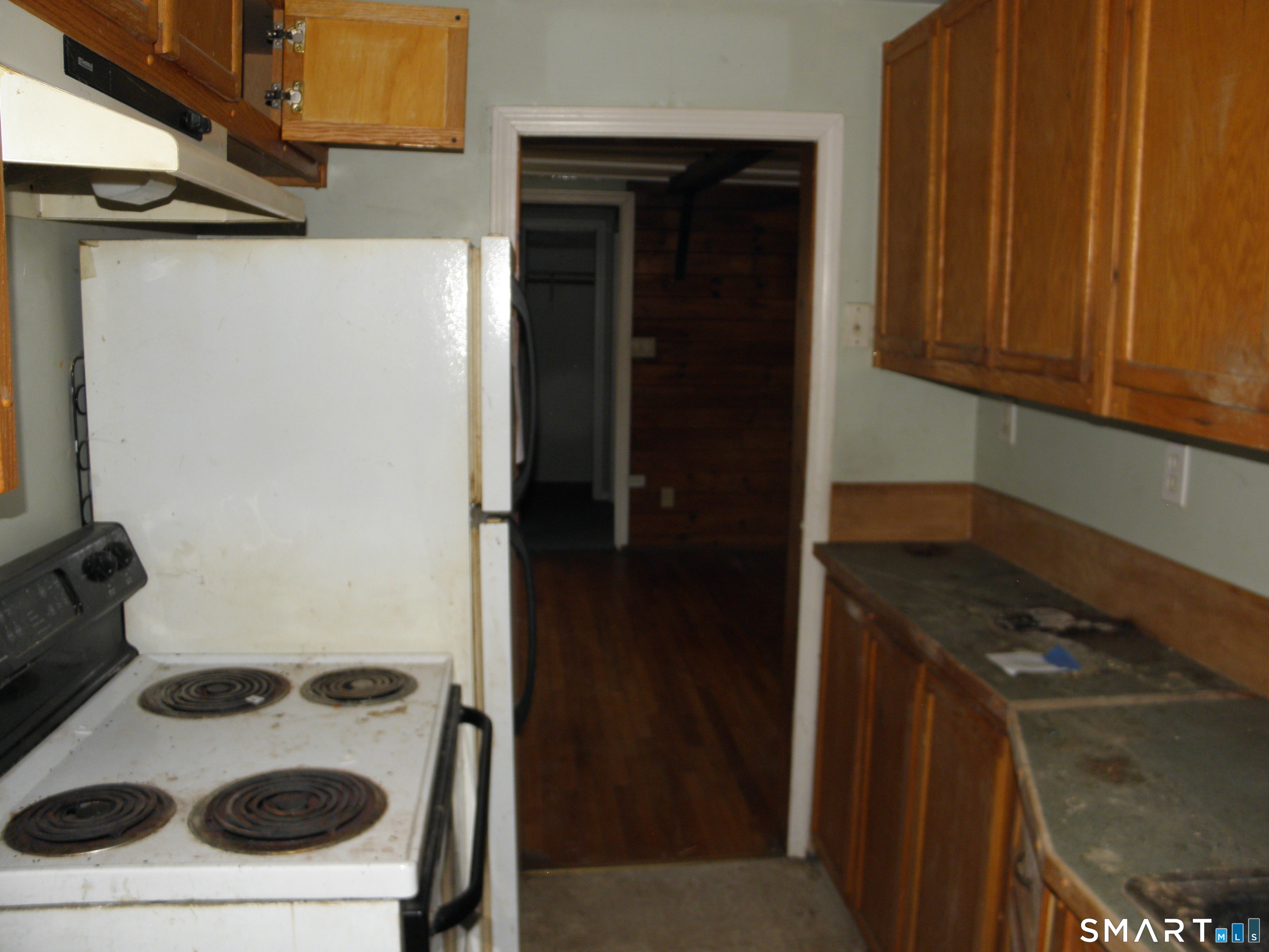 27 Fox Trail Coventry, CT 06238 - Photo 12 of 13 a utility room with dryer and washer