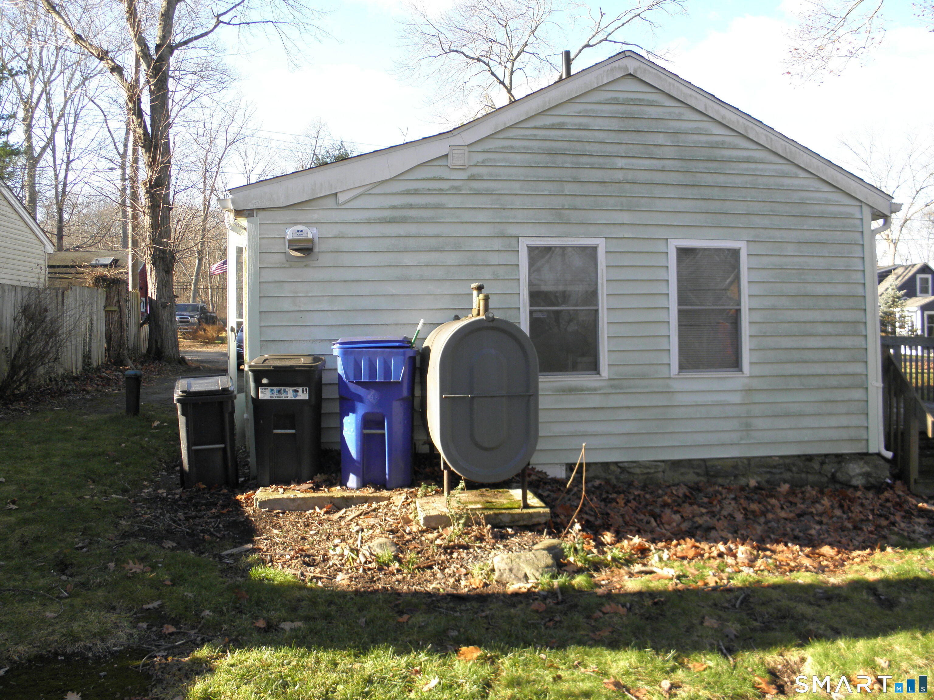 27 Fox Trail Coventry, CT 06238 - Photo 3 of 13 a front view of a house with garden