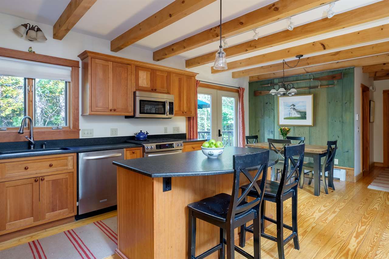 21 Mountain Road South Berwick, ME 03908 - Photo 9 of 37 Gallery Image 9