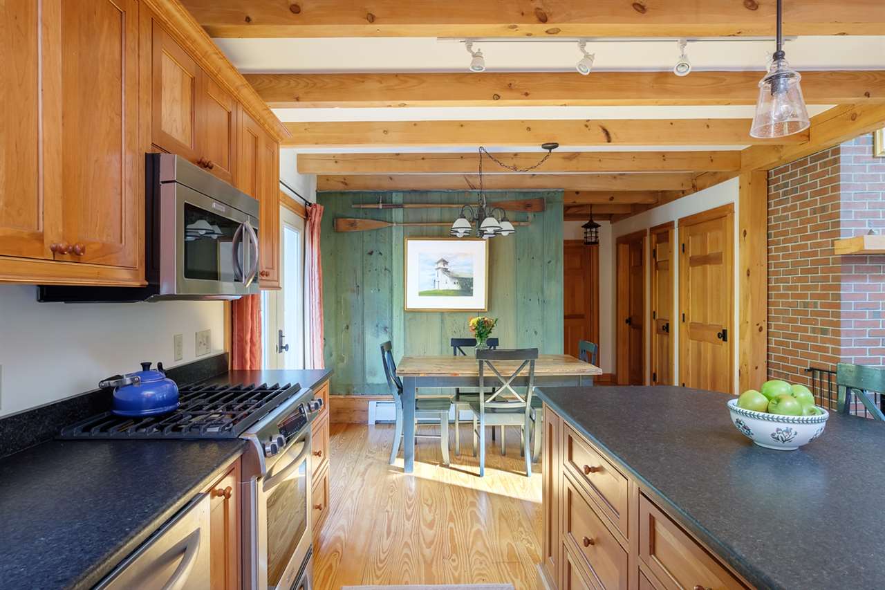 21 Mountain Road South Berwick, ME 03908 - Photo 10 of 37 Gallery Image 10