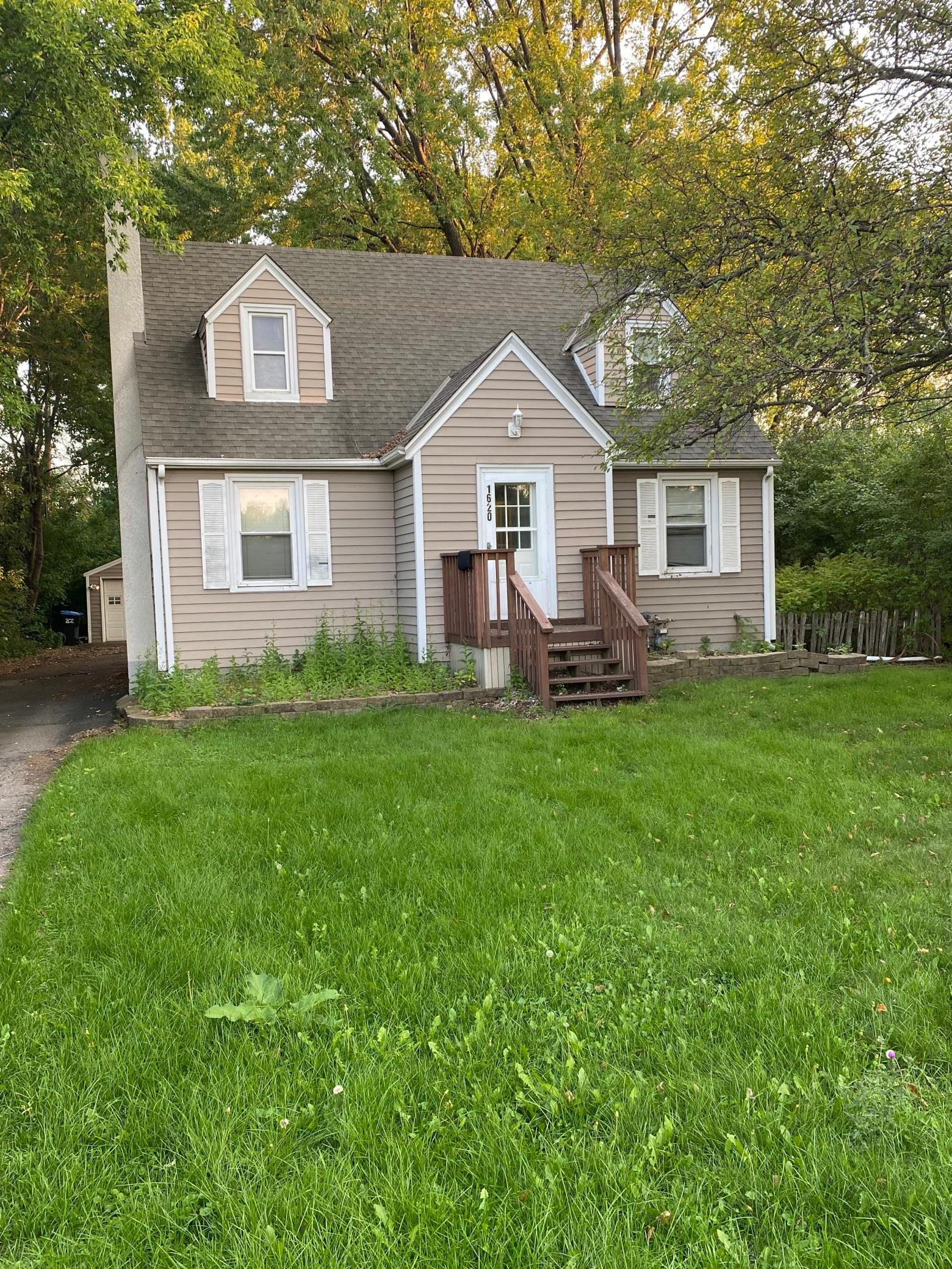 1620 County B Road West Roseville, MN 55113 - Photo 1 of 25