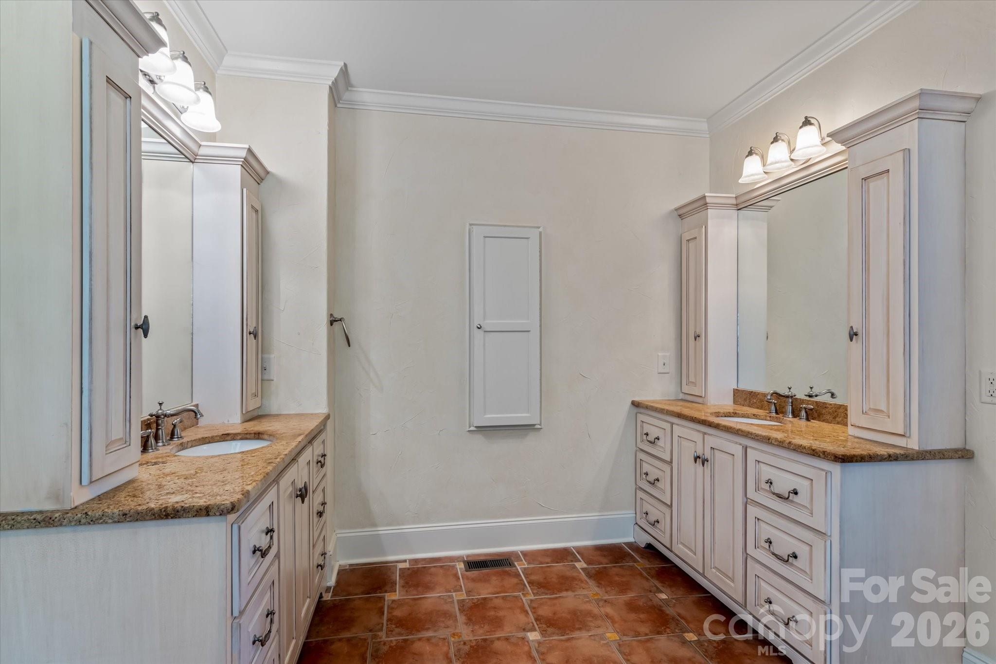 368 Players Ridge Road Hickory, NC 28601 - Photo 18 of 48 a bathroom with a double vanity sink mirror and