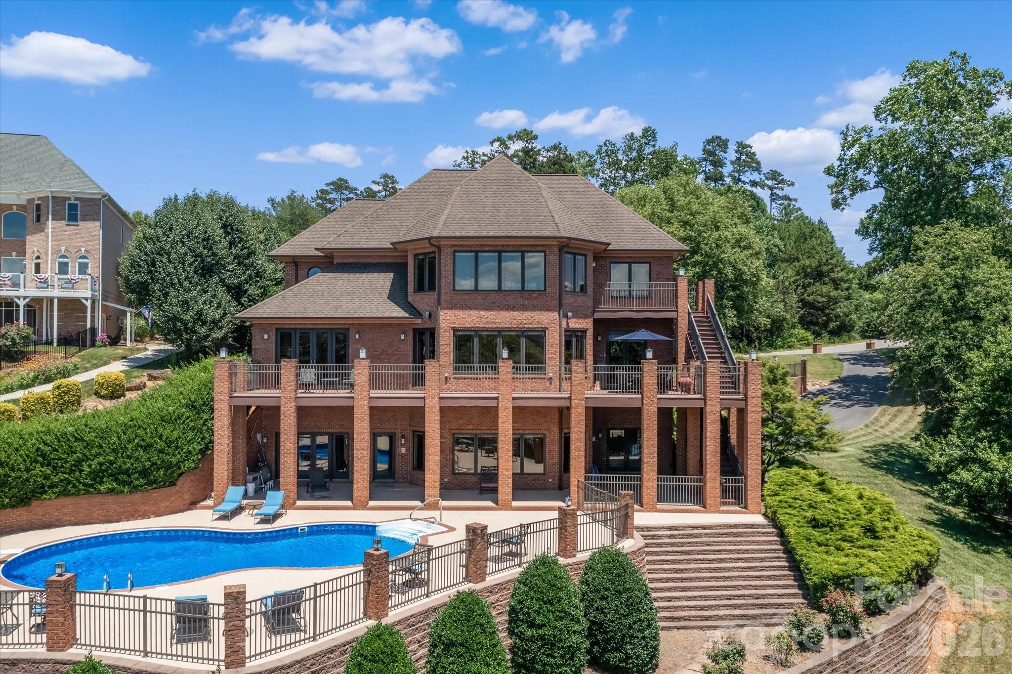 368 Players Ridge Road Hickory, NC 28601 - Photo 43 of 48 a front view of a house with a yard