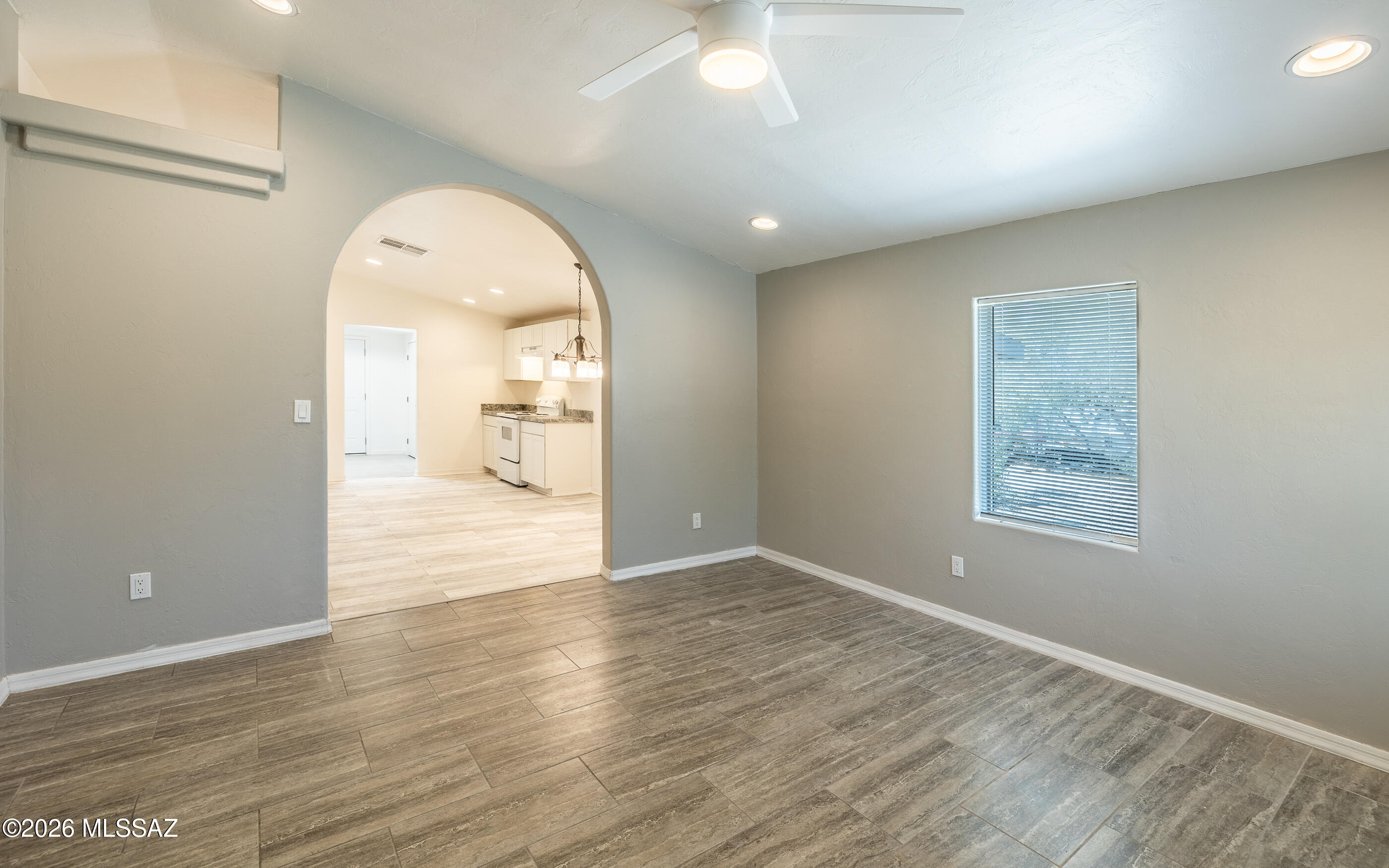623 West Thurber Road Tucson, AZ 85705 - Photo 9 of 27