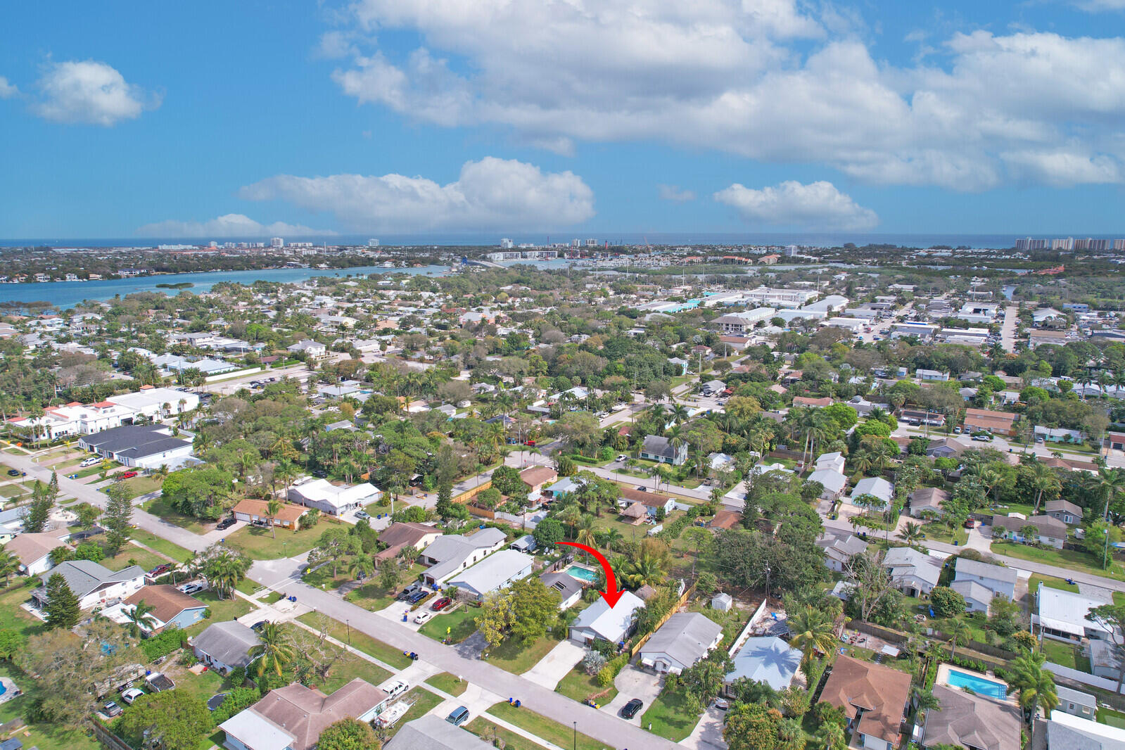 503 North Perry Avenue Jupiter, FL 33458 - Photo 40 of 44 a view of city and mountain