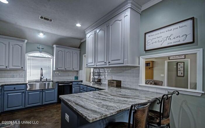 161 Harvey Crossing Canton, MS 39046 - Photo 3 of 7 20220130000623629466000000-o