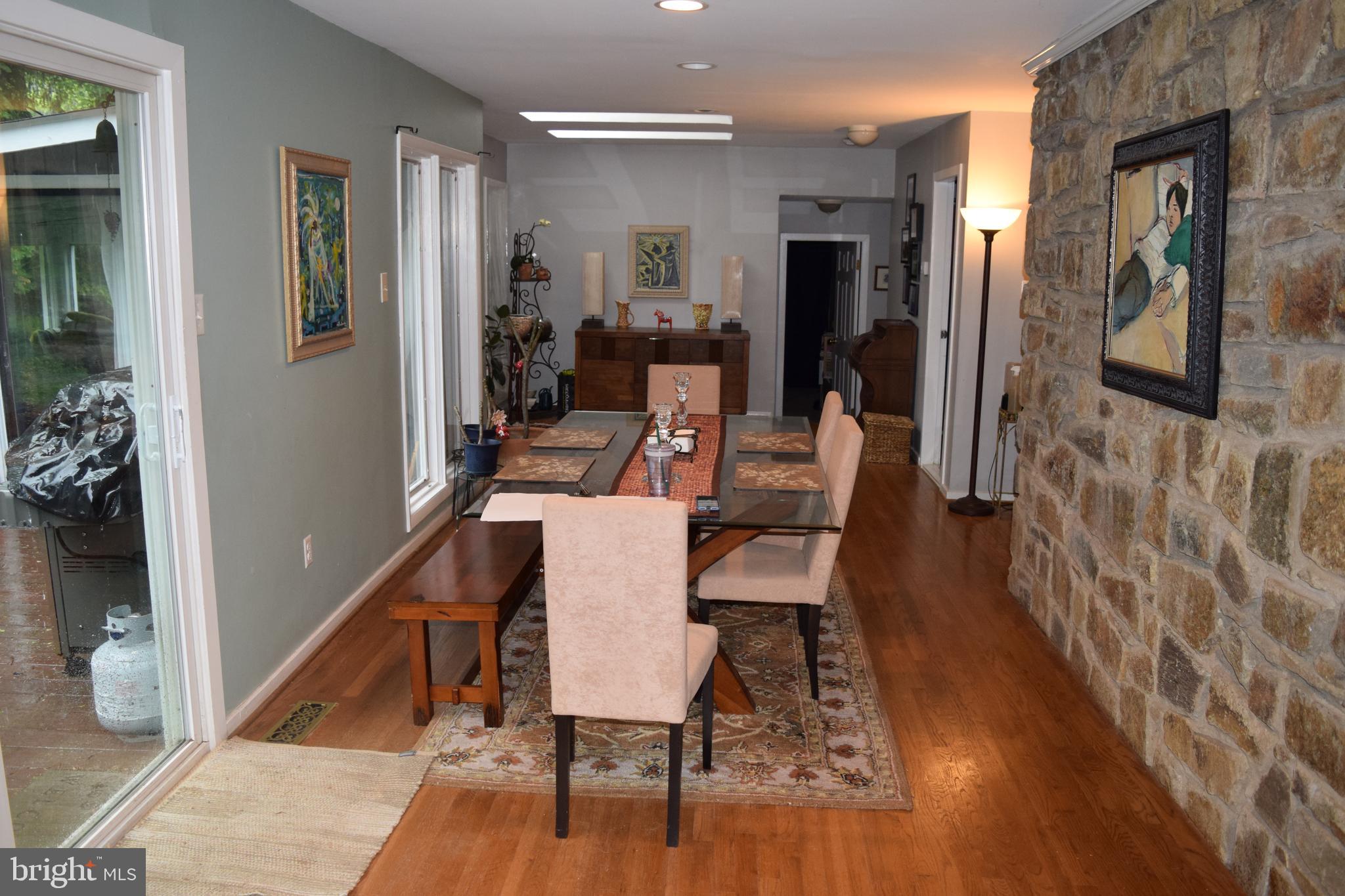 1672 Trap Road Vienna, VA 22182 - Photo 8 of 22