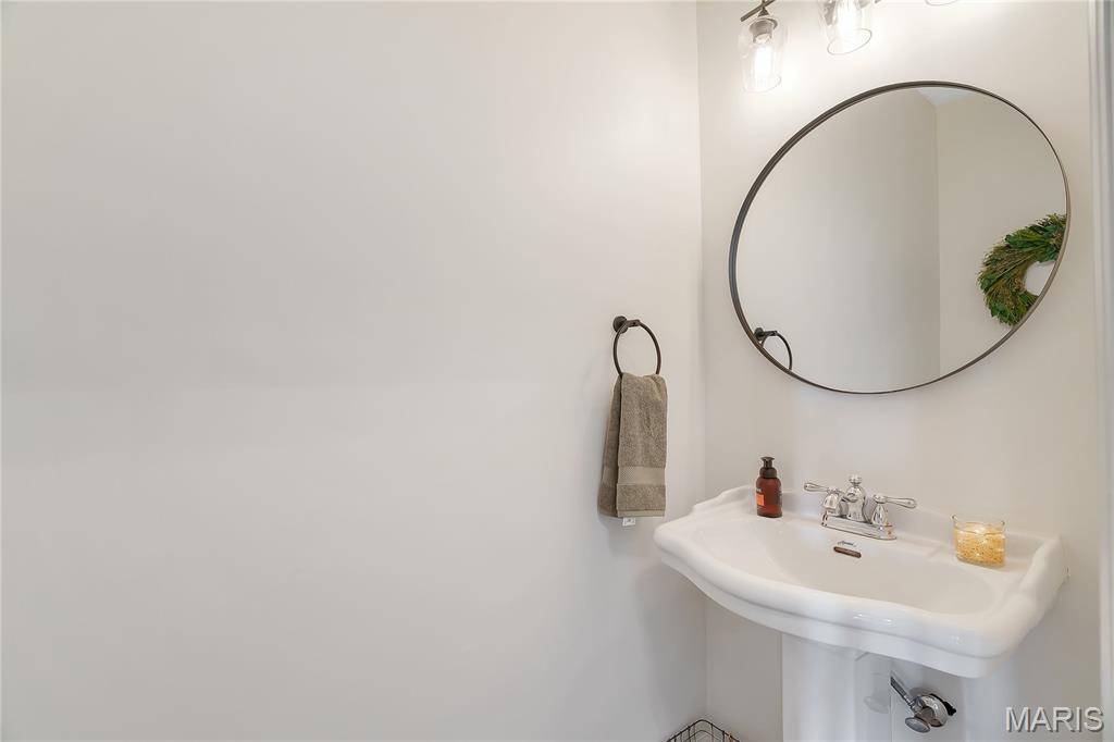 318 Copper Tree Court O'Fallon, MO 63368 - Photo 13 of 40