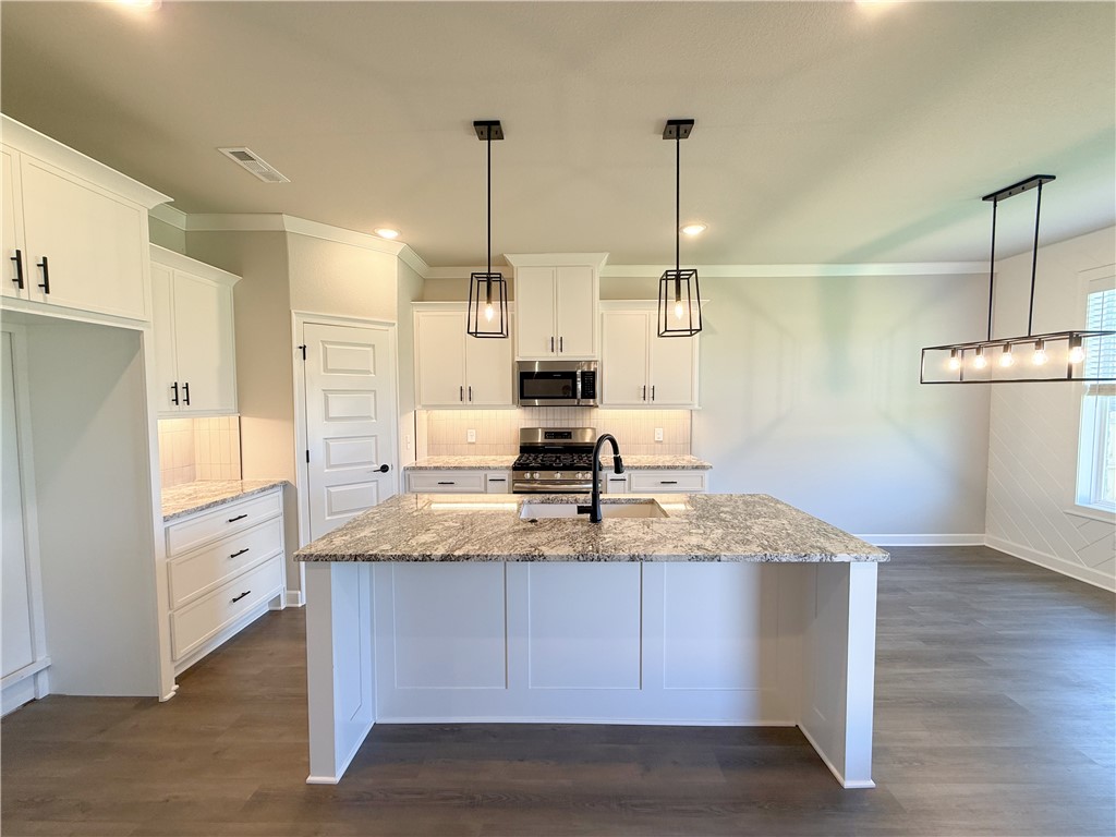 1808 Edwards Street Pea Ridge, AR 72751 - Photo 5 of 15 Gallery Image 5
