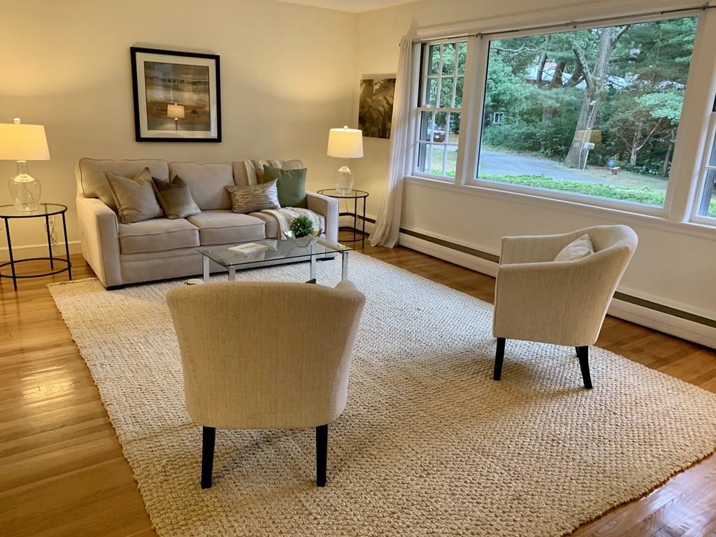 30 Lexington Road Wellesley, MA 02482 - Photo 3 of 13