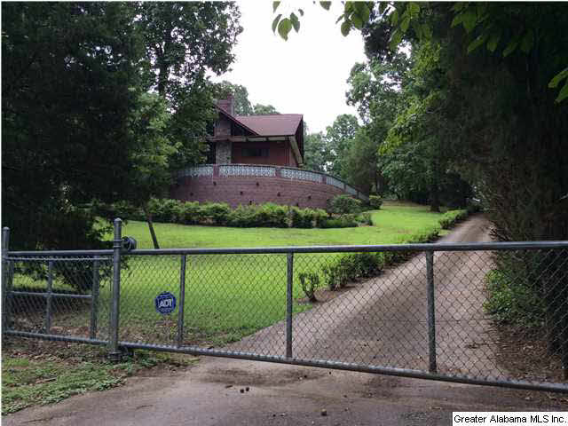 500 Miller Circle Pelham, AL 35124 - Photo 1 of 32