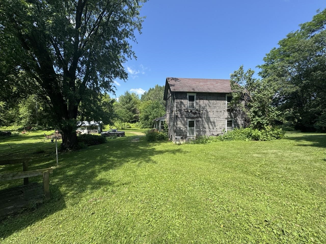 W8785 Highway 82 Elroy, WI 53929 - Photo 13 of 57