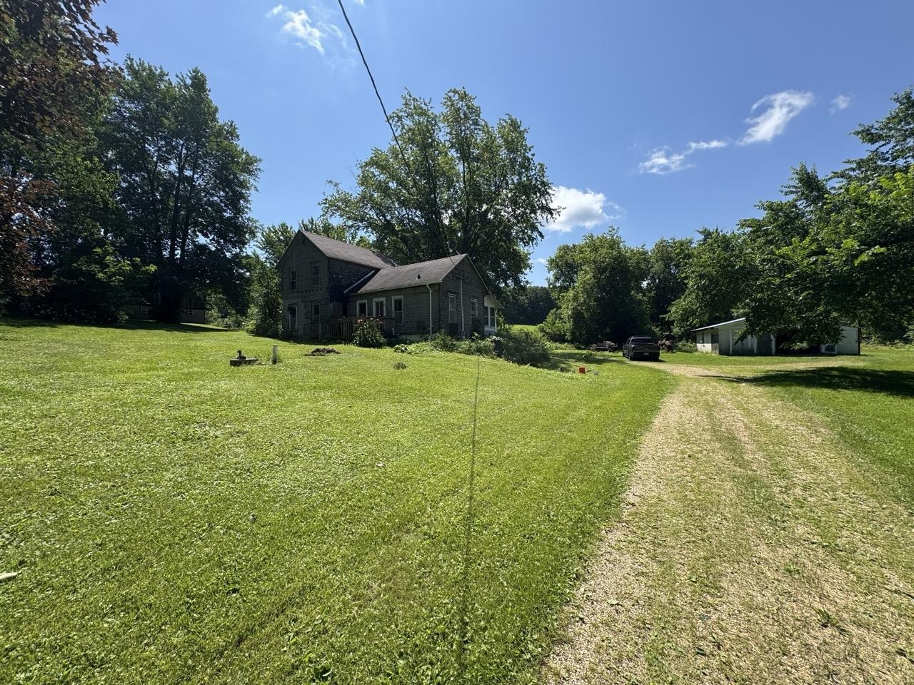 W8785 Highway 82 Elroy, WI 53929 - Photo 14 of 57